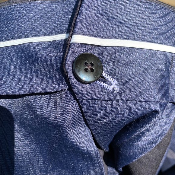 EUC Navy Tommy Hilfiger pants 32x30 - Picture 2 of 2